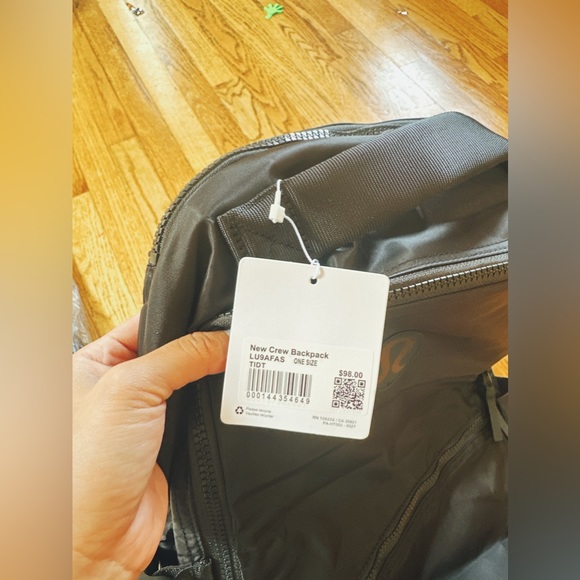 LULULEMON CREW BACKPACK - Picture 2 of 5